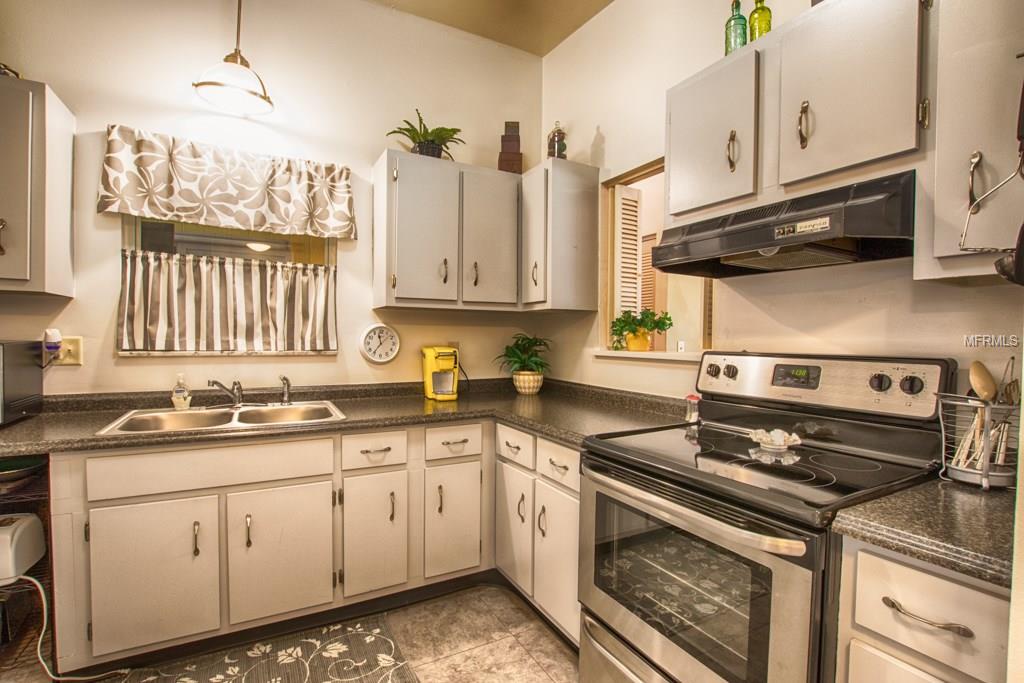 6260 LANDOVER TERRACE, NORTH PORT, Florida 34287, ,Income,For sale,LANDOVER,N5916267