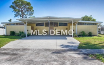 6260 LANDOVER TERRACE, NORTH PORT, Florida 34287, ,Income,For sale,LANDOVER,N5916267