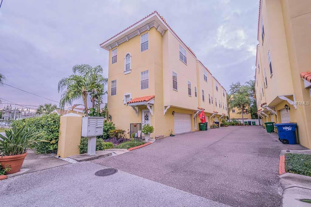 608 S MATANZAS AVENUE, TAMPA, Florida 33609, 2 Bedrooms Bedrooms, 4 Rooms Rooms,2 BathroomsBathrooms,Residential,For sale,MATANZAS,T2905566