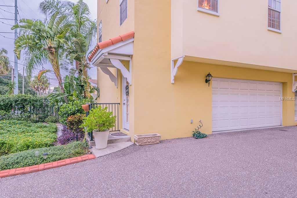 608 S MATANZAS AVENUE, TAMPA, Florida 33609, 2 Bedrooms Bedrooms, 4 Rooms Rooms,2 BathroomsBathrooms,Residential,For sale,MATANZAS,T2905566