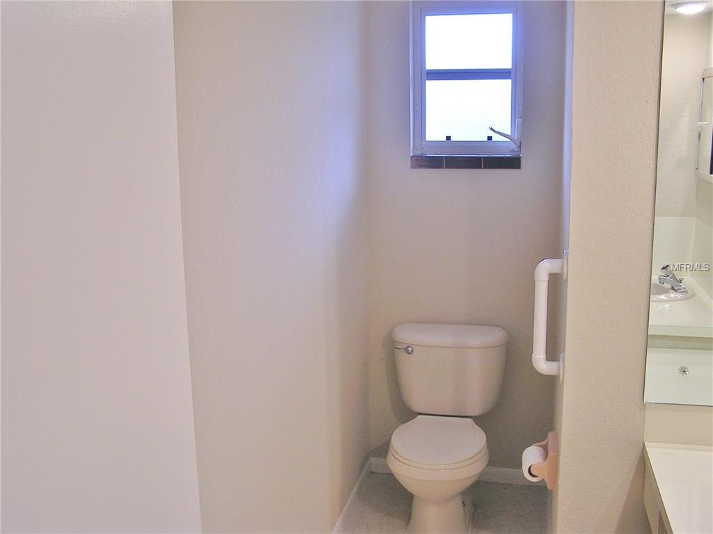 1749 VALENCIA DRIVE, VENICE, Florida 34293, 4 Bedrooms Bedrooms, 7 Rooms Rooms,2 BathroomsBathrooms,Residential,For sale,VALENCIA,N5914659