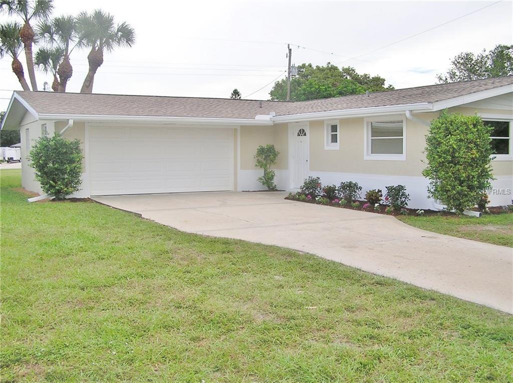 1749 VALENCIA DRIVE, VENICE, Florida 34293, 4 Bedrooms Bedrooms, 7 Rooms Rooms,2 BathroomsBathrooms,Residential,For sale,VALENCIA,N5914659