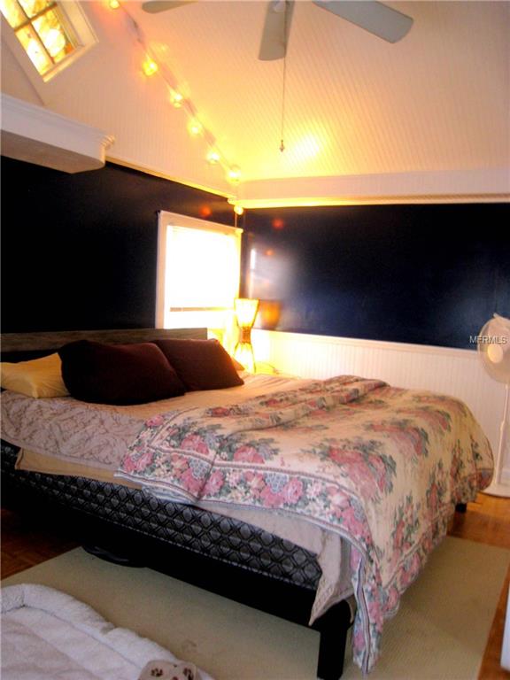 878 S 10TH AVENUE S, ST PETERSBURG, Florida 33701, ,Income,For sale,10TH,U7846931