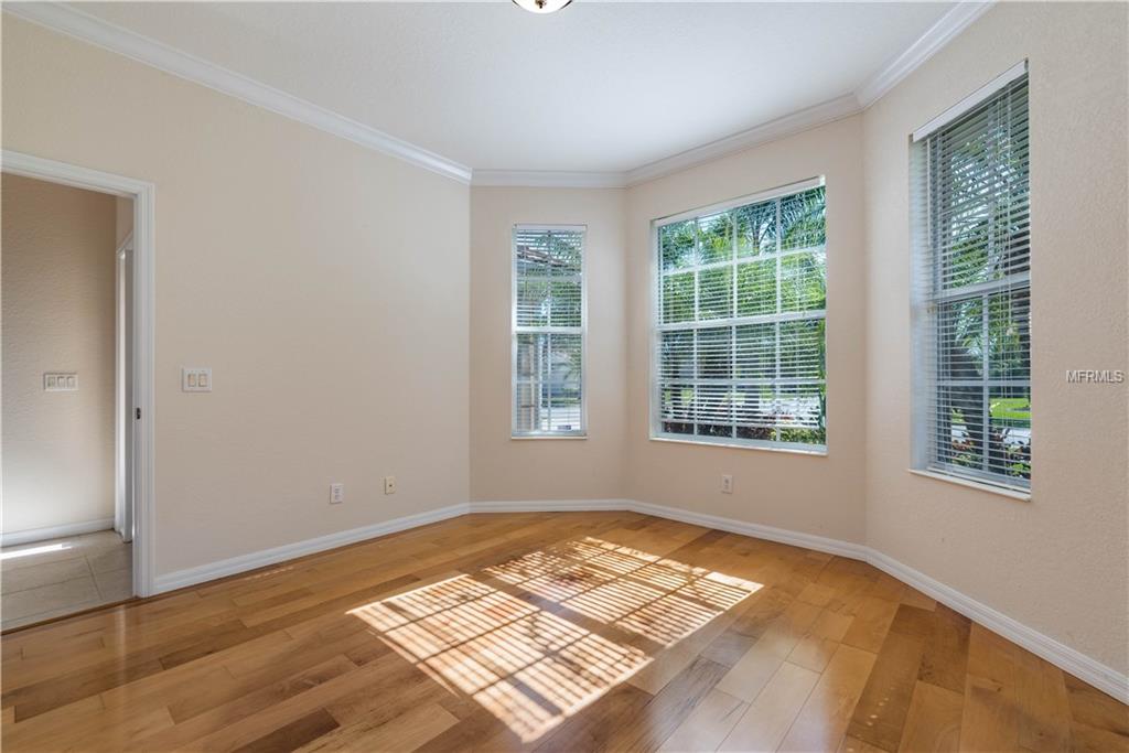 12070 GRANITE WOODS LOOP, VENICE, Florida 34292, 3 Bedrooms Bedrooms, 10 Rooms Rooms,2 BathroomsBathrooms,Residential,For sale,GRANITE WOODS,D5921605