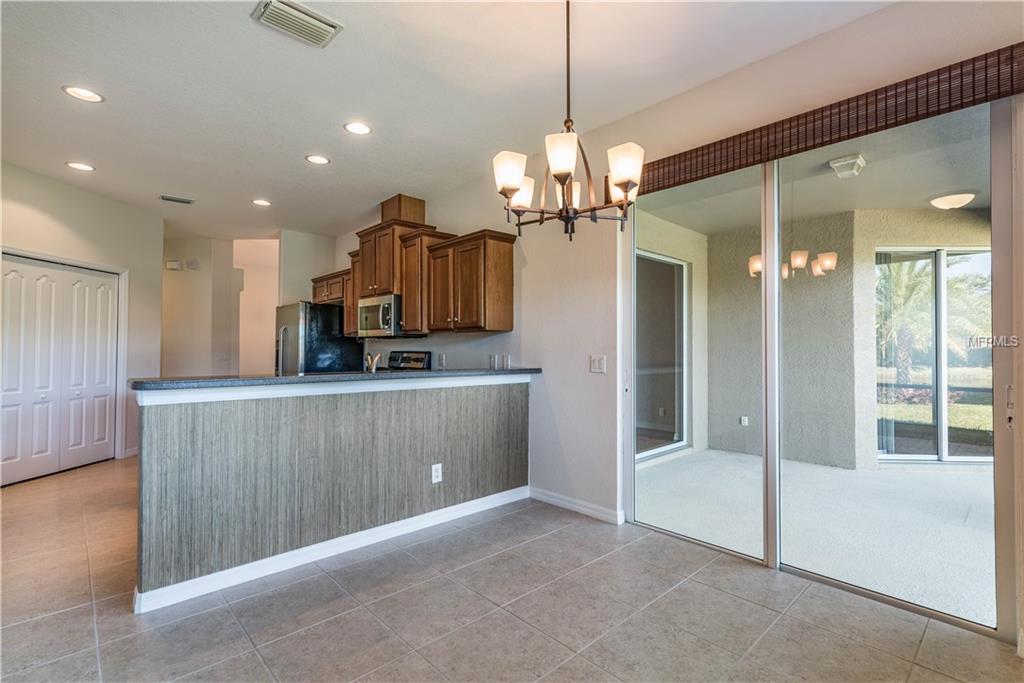 12070 GRANITE WOODS LOOP, VENICE, Florida 34292, 3 Bedrooms Bedrooms, 10 Rooms Rooms,2 BathroomsBathrooms,Residential,For sale,GRANITE WOODS,D5921605