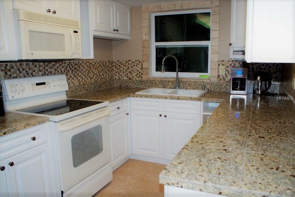 7021 OAKWOOD DRIVE, NEW PORT RICHEY, Florida 34652, ,Income,For sale,OAKWOOD,U7847041