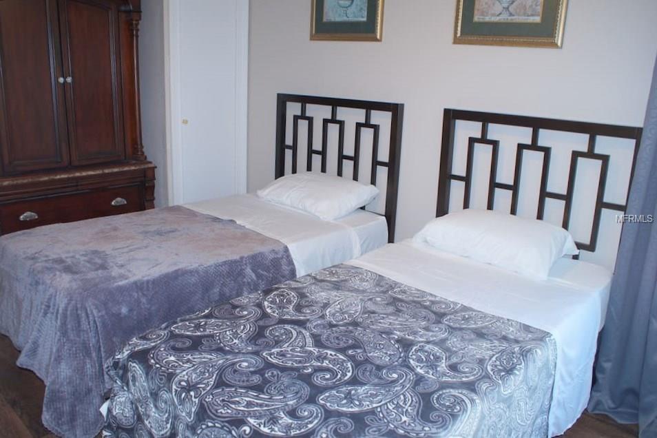 7021 OAKWOOD DRIVE, NEW PORT RICHEY, Florida 34652, ,Income,For sale,OAKWOOD,U7847041