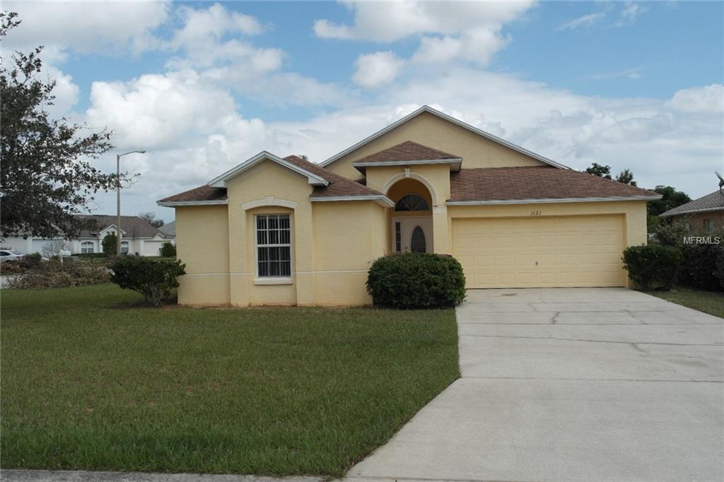 1121 VIEW POINTE CIRCLE, LAKE WALES, Florida 33853, 4 Bedrooms Bedrooms, 8 Rooms Rooms,2 BathroomsBathrooms,Residential,For sale,VIEW POINTE,P4718491