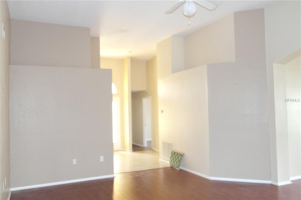 1121 VIEW POINTE CIRCLE, LAKE WALES, Florida 33853, 4 Bedrooms Bedrooms, 8 Rooms Rooms,2 BathroomsBathrooms,Residential,For sale,VIEW POINTE,P4718491