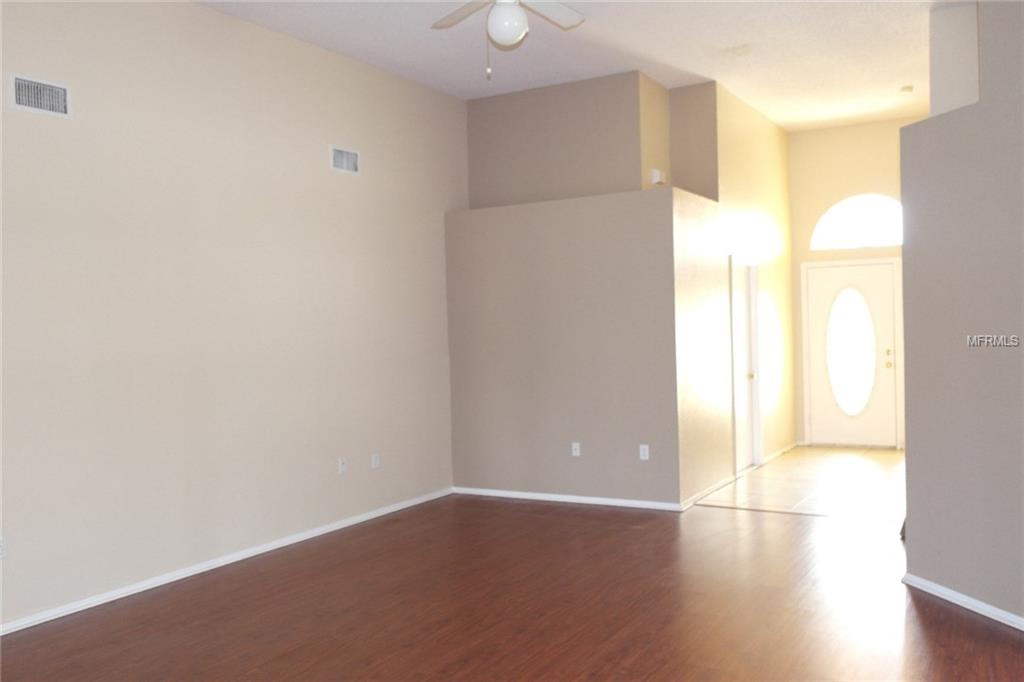 1121 VIEW POINTE CIRCLE, LAKE WALES, Florida 33853, 4 Bedrooms Bedrooms, 8 Rooms Rooms,2 BathroomsBathrooms,Residential,For sale,VIEW POINTE,P4718491