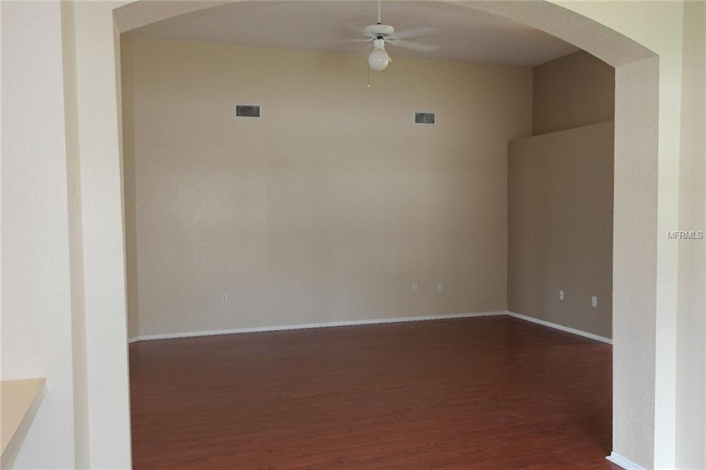 1121 VIEW POINTE CIRCLE, LAKE WALES, Florida 33853, 4 Bedrooms Bedrooms, 8 Rooms Rooms,2 BathroomsBathrooms,Residential,For sale,VIEW POINTE,P4718491