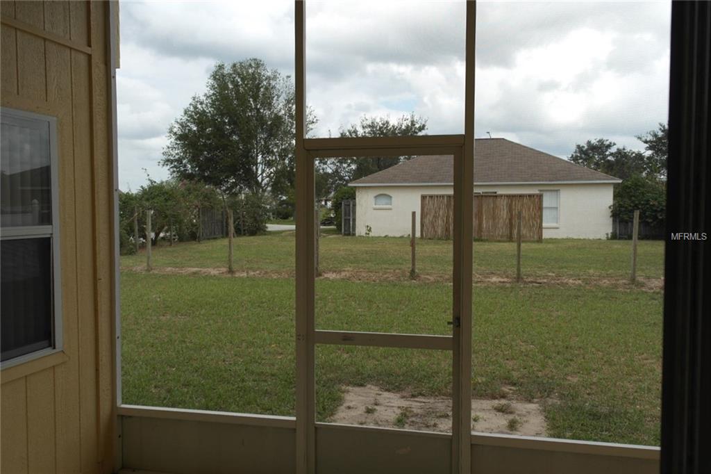 1121 VIEW POINTE CIRCLE, LAKE WALES, Florida 33853, 4 Bedrooms Bedrooms, 8 Rooms Rooms,2 BathroomsBathrooms,Residential,For sale,VIEW POINTE,P4718491