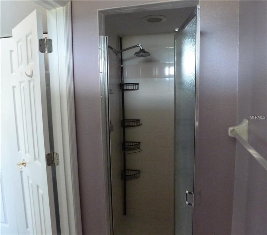 9153 JAKES PATH, LARGO, Florida 33771, 3 Bedrooms Bedrooms, 5 Rooms Rooms,2 BathroomsBathrooms,Residential,For sale,JAKES,U7844055