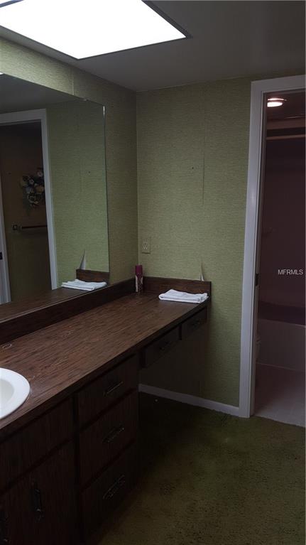 11828 96TH PL, SEMINOLE, Florida 33772, 3 Bedrooms Bedrooms, 3 Rooms Rooms,2 BathroomsBathrooms,Residential,For sale,96TH PL,U7846501