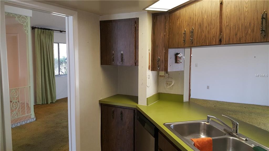 11828 96TH PL, SEMINOLE, Florida 33772, 3 Bedrooms Bedrooms, 3 Rooms Rooms,2 BathroomsBathrooms,Residential,For sale,96TH PL,U7846501