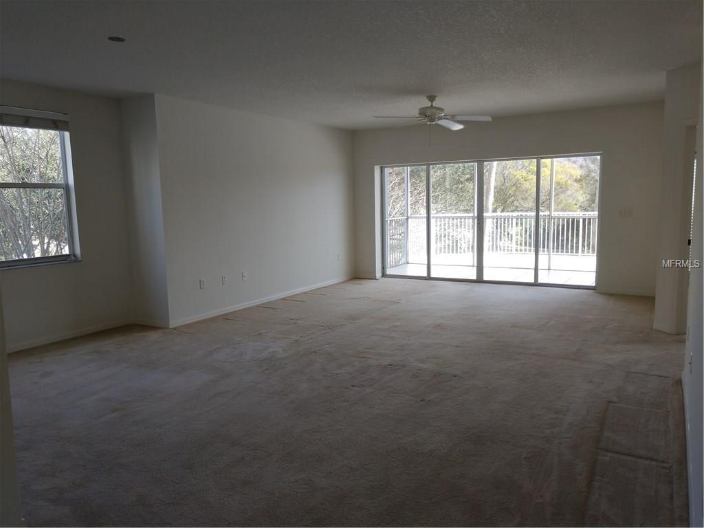 1200 COUNTRY CLUB DRIVE, LARGO, Florida 33771, 3 Bedrooms Bedrooms, 5 Rooms Rooms,2 BathroomsBathrooms,Residential,For sale,COUNTRY CLUB,U7846754