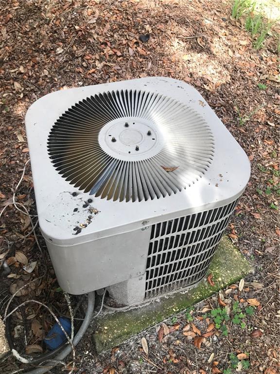 8715 N MANDARINE PLACE, TAMPA, Florida 33617, ,Income,Short-term,MANDARINE,T2928119