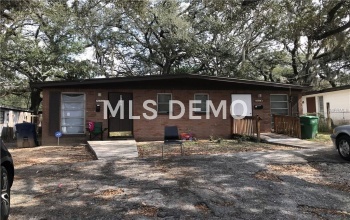 8715 N MANDARINE PLACE, TAMPA, Florida 33617, ,Income,Short-term,MANDARINE,T2928119