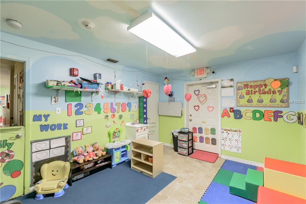 4108 E ELLICOTT STREET, TAMPA, Florida 33610, ,Commercial,For sale,ELLICOTT,T2928081