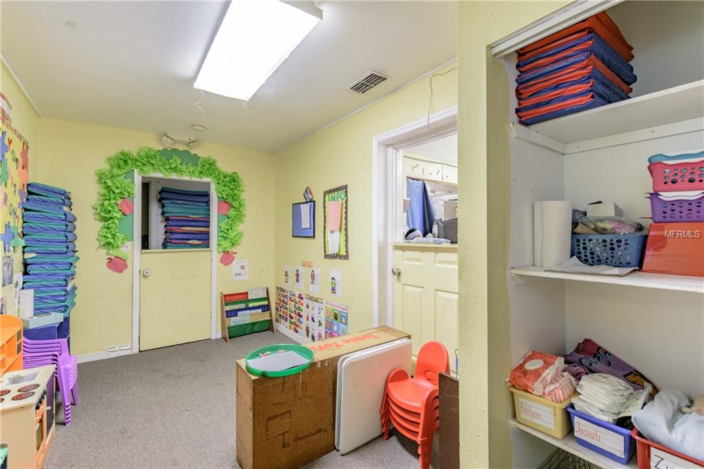 4108 E ELLICOTT STREET, TAMPA, Florida 33610, ,Commercial,For sale,ELLICOTT,T2928081