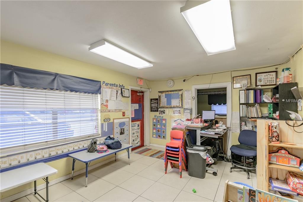 4108 E ELLICOTT STREET, TAMPA, Florida 33610, ,Commercial,For sale,ELLICOTT,T2928081