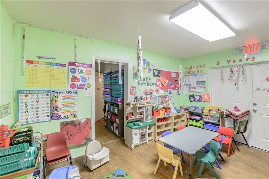 4108 E ELLICOTT STREET, TAMPA, Florida 33610, ,Commercial,For sale,ELLICOTT,T2928081