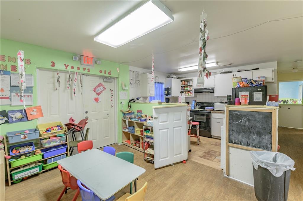 4108 E ELLICOTT STREET, TAMPA, Florida 33610, ,Commercial,For sale,ELLICOTT,T2928081