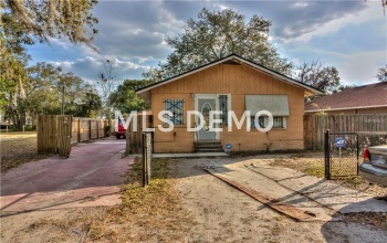 512 W MYRTLE STREET, LAKELAND, Florida 33815, ,Income,Short-term,MYRTLE,L4725516