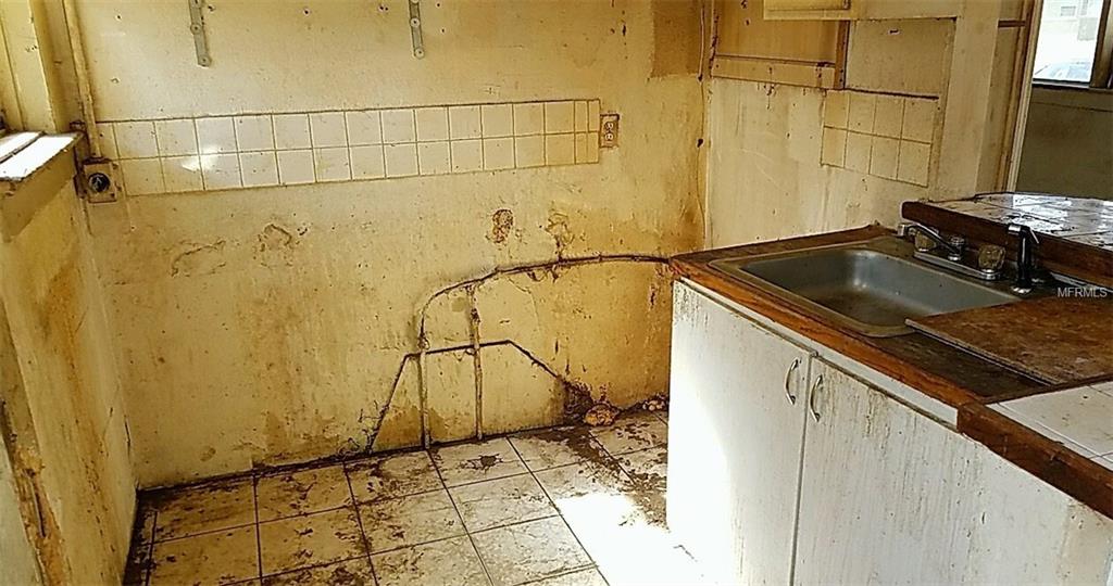 1506 SILVER STAR ROAD, ORLANDO, Florida 32804, ,Income,For sale,SILVER STAR,O5561666