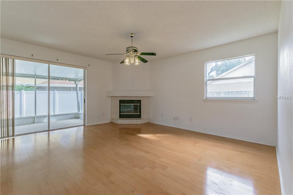 1204 RINKFIELD PLACE, BRANDON, Florida 33511, 3 Bedrooms Bedrooms, 7 Rooms Rooms,2 BathroomsBathrooms,Residential,For sale,RINKFIELD,T2928057