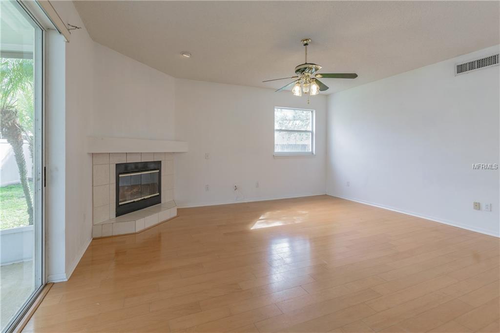 1204 RINKFIELD PLACE, BRANDON, Florida 33511, 3 Bedrooms Bedrooms, 7 Rooms Rooms,2 BathroomsBathrooms,Residential,For sale,RINKFIELD,T2928057