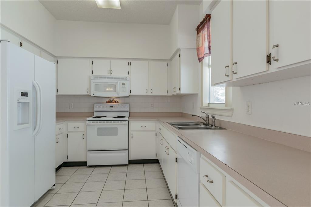 1204 RINKFIELD PLACE, BRANDON, Florida 33511, 3 Bedrooms Bedrooms, 7 Rooms Rooms,2 BathroomsBathrooms,Residential,For sale,RINKFIELD,T2928057