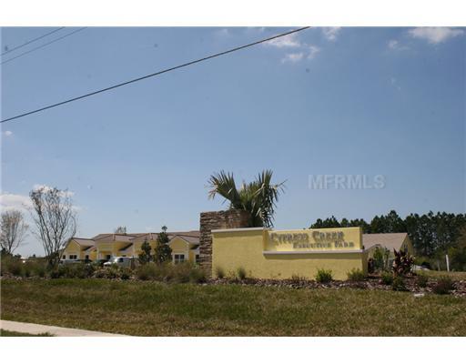 914 CYPRESS VILLAGE BOULEVARD, RUSKIN, Florida 33573, ,Commercial,For sale,CYPRESS VILLAGE,T2489865