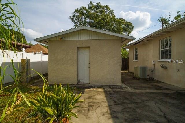 2107 W BURKE STREET, TAMPA, Florida 33604, 3 Bedrooms Bedrooms, 3 Rooms Rooms,2 BathroomsBathrooms,Residential,For sale,BURKE,O5561730