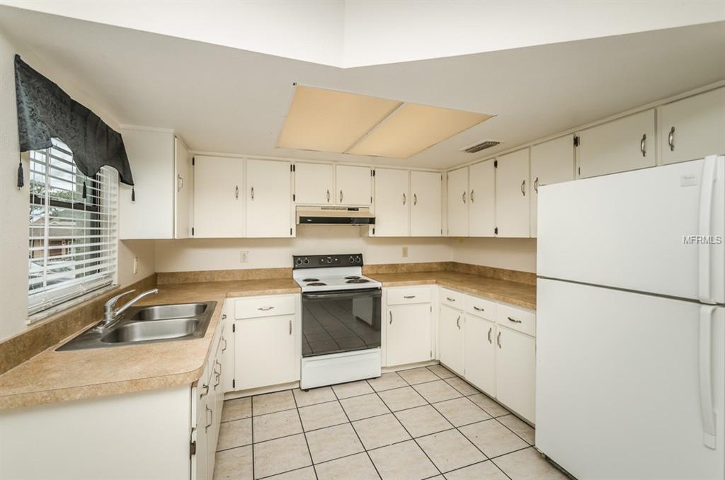 5831 PINE STREET, NEW PORT RICHEY, Florida 34652, ,Income,Short-term,PINE,U7847491