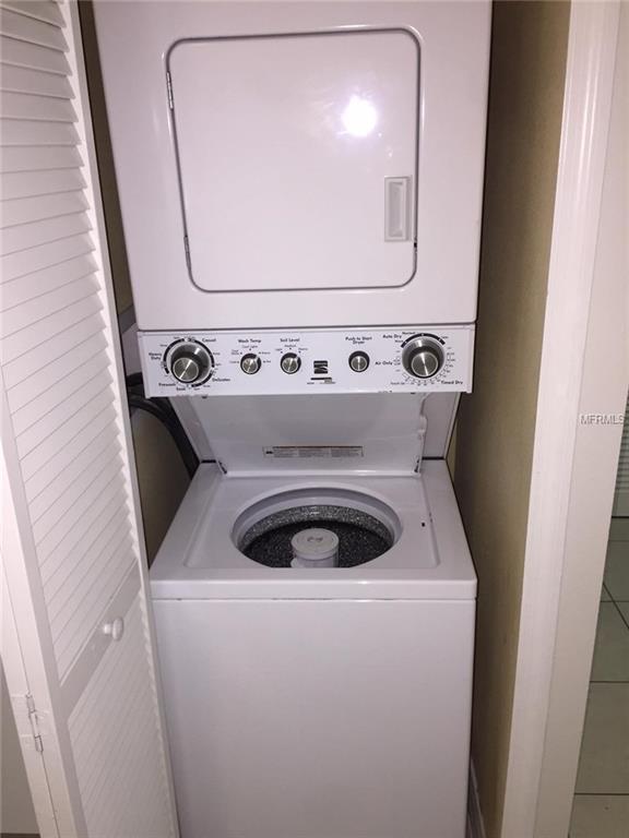 1023 E BUCHANON AVENUE, ORLANDO, Florida 32809, ,Income,For sale,BUCHANON,O5561946