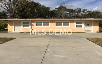 1023 E BUCHANON AVENUE, ORLANDO, Florida 32809, ,Income,For sale,BUCHANON,O5561946