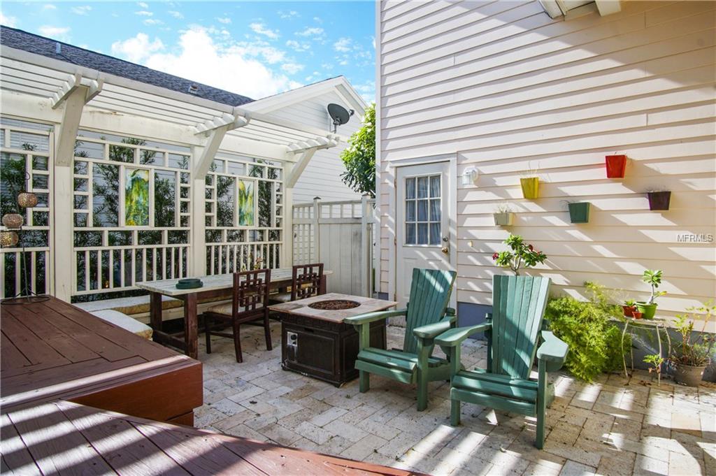 904 PONDVIEW COURT, CELEBRATION, Florida 34747, 5 Bedrooms Bedrooms, 11 Rooms Rooms,3 BathroomsBathrooms,Residential,For sale,PONDVIEW,S4850474