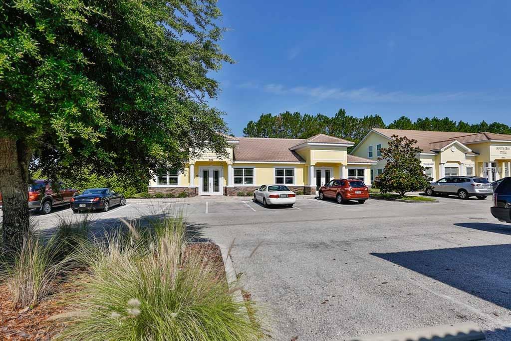 934 CYPRESS VILLAGE BOULEVARD, RUSKIN, Florida 33573, ,Commercial,For sale,CYPRESS VILLAGE,T2829594