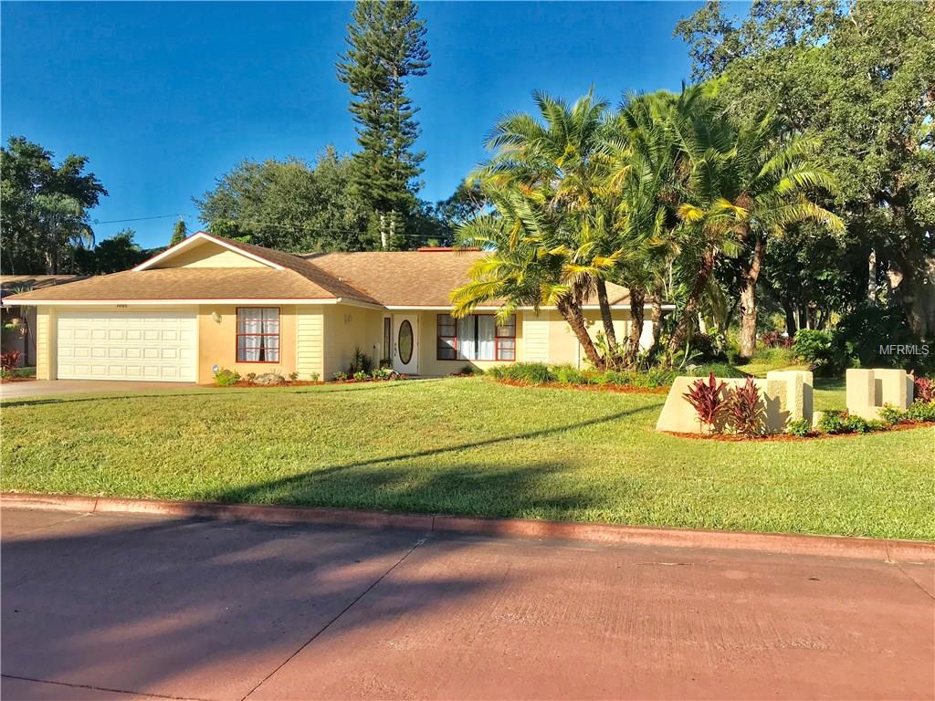 7001 10TH STREET S, ST PETERSBURG, Florida 33705, 4 Bedrooms Bedrooms, 3 Rooms Rooms,2 BathroomsBathrooms,Residential,For sale,10TH,U7837663