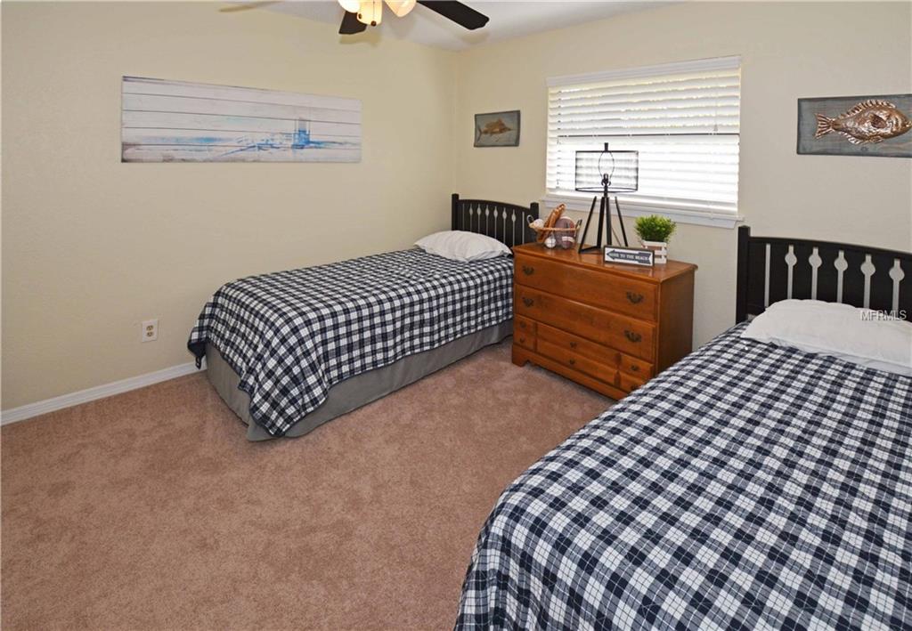 7001 10TH STREET S, ST PETERSBURG, Florida 33705, 4 Bedrooms Bedrooms, 3 Rooms Rooms,2 BathroomsBathrooms,Residential,For sale,10TH,U7837663