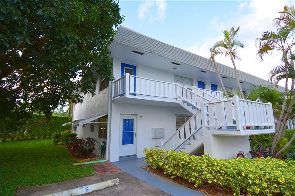 2929 SE OCEAN BOULEVARD, STUART, Florida 34996, 2 Bedrooms Bedrooms, 6 Rooms Rooms,2 BathroomsBathrooms,Residential,For sale,OCEAN,O5548140