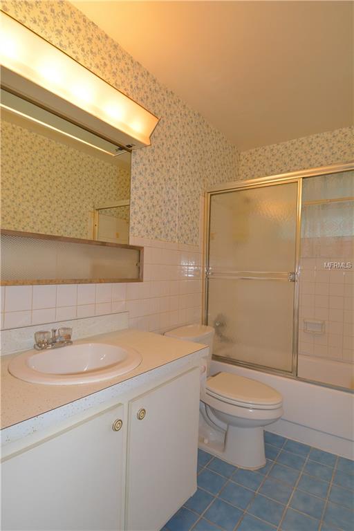 2929 SE OCEAN BOULEVARD, STUART, Florida 34996, 2 Bedrooms Bedrooms, 6 Rooms Rooms,2 BathroomsBathrooms,Residential,For sale,OCEAN,O5548140