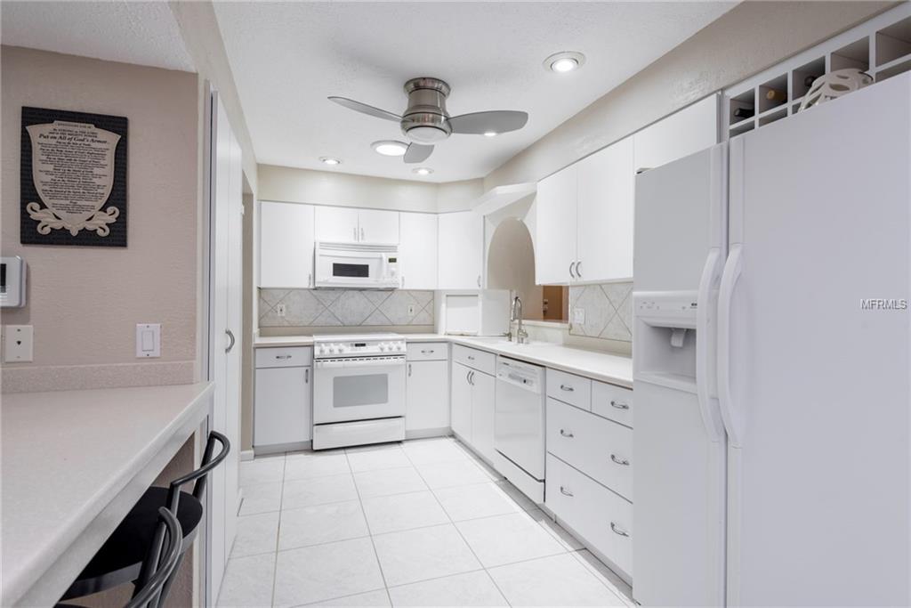 7886 4TH AVENUE S, ST PETERSBURG, Florida 33707, 3 Bedrooms Bedrooms, 3 Rooms Rooms,2 BathroomsBathrooms,Residential,For sale,4TH,U7840590