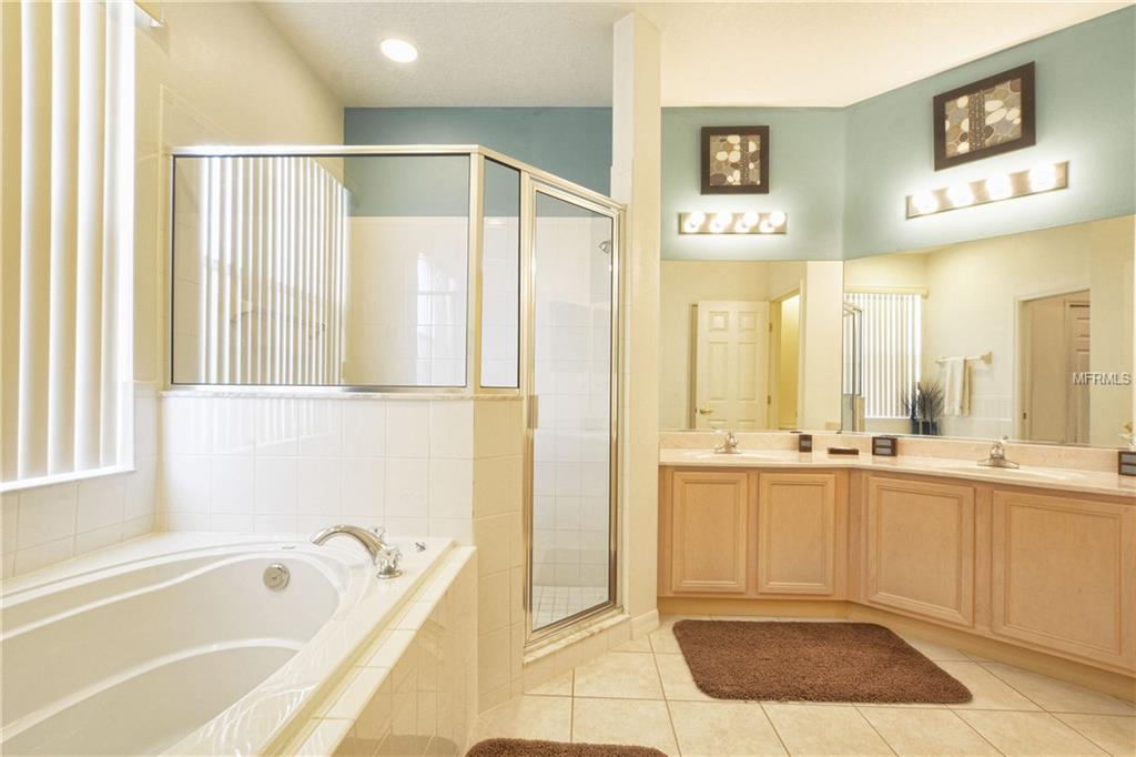 524 PINELOCH DRIVE, HAINES CITY, Florida 33844, 4 Bedrooms Bedrooms, 3 Rooms Rooms,3 BathroomsBathrooms,Residential,For sale,PINELOCH,S4855283