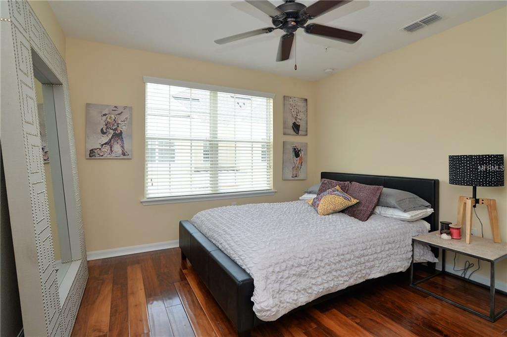 2037 COULSON ALLEY, ORLANDO, Florida 32814, 4 Bedrooms Bedrooms, 9 Rooms Rooms,2 BathroomsBathrooms,Residential,For sale,COULSON,O5555197