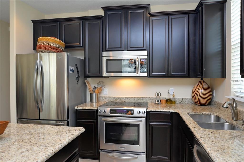 2037 COULSON ALLEY, ORLANDO, Florida 32814, 4 Bedrooms Bedrooms, 9 Rooms Rooms,2 BathroomsBathrooms,Residential,For sale,COULSON,O5555197