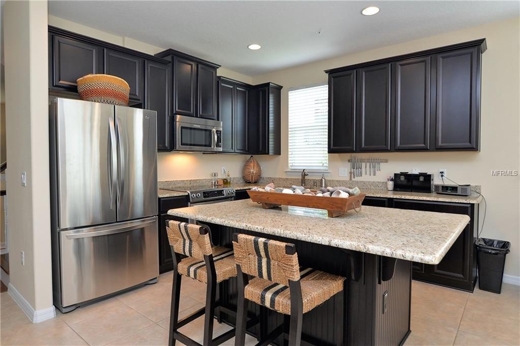 2037 COULSON ALLEY, ORLANDO, Florida 32814, 4 Bedrooms Bedrooms, 9 Rooms Rooms,2 BathroomsBathrooms,Residential,For sale,COULSON,O5555197