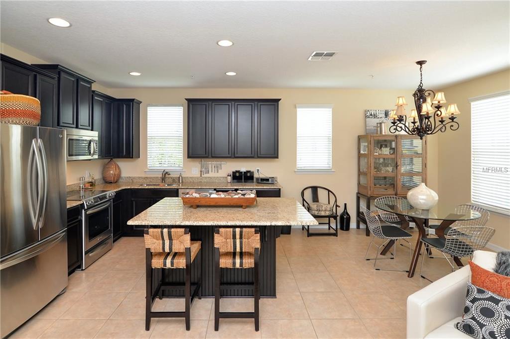 2037 COULSON ALLEY, ORLANDO, Florida 32814, 4 Bedrooms Bedrooms, 9 Rooms Rooms,2 BathroomsBathrooms,Residential,For sale,COULSON,O5555197