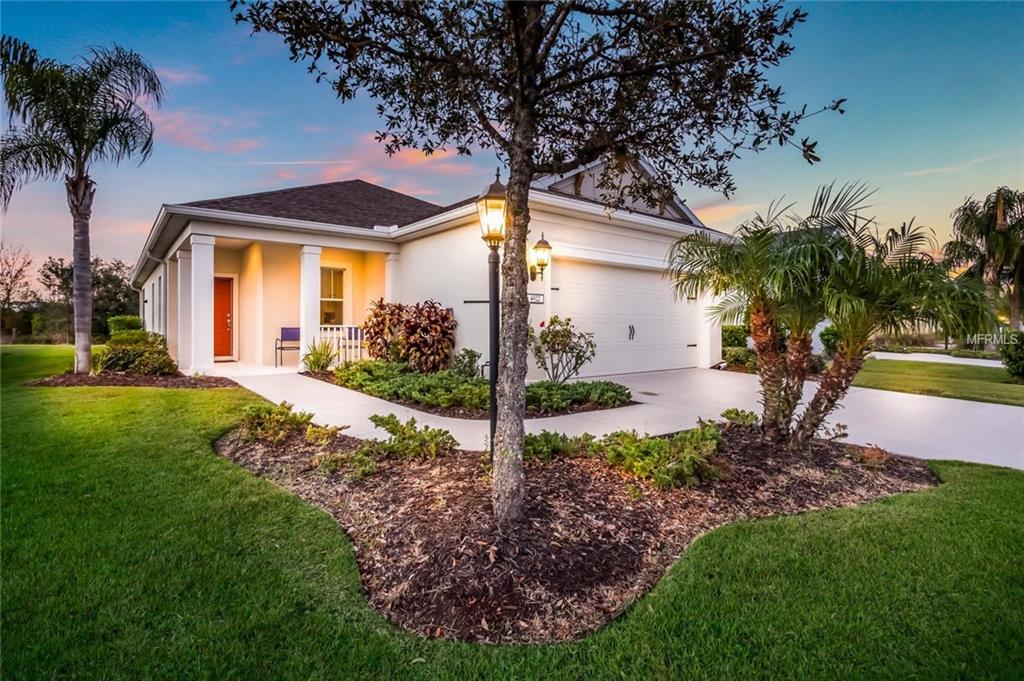 4922 BOSTON COMMON GLEN, LAKEWOOD RANCH, Florida 34211, 4 Bedrooms Bedrooms, 6 Rooms Rooms,2 BathroomsBathrooms,Residential,For sale,BOSTON COMMON,A4207320
